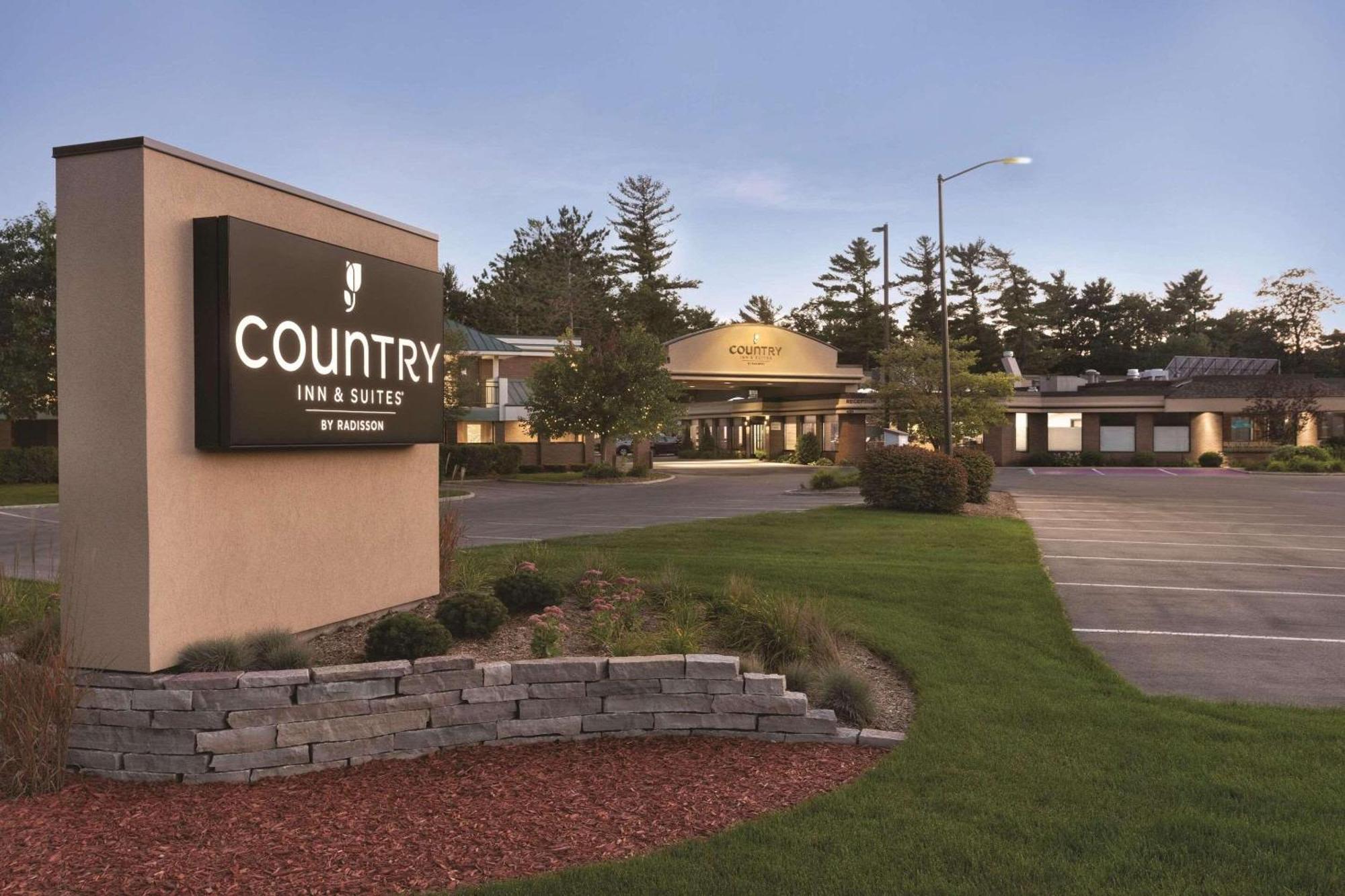 Country Inn & Suites By Radisson, Traverse City, Mi Exterior foto