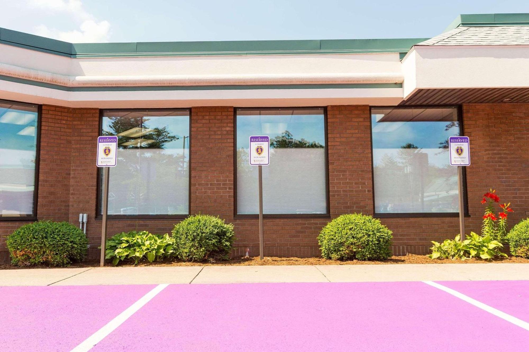 Country Inn & Suites By Radisson, Traverse City, Mi Exterior foto