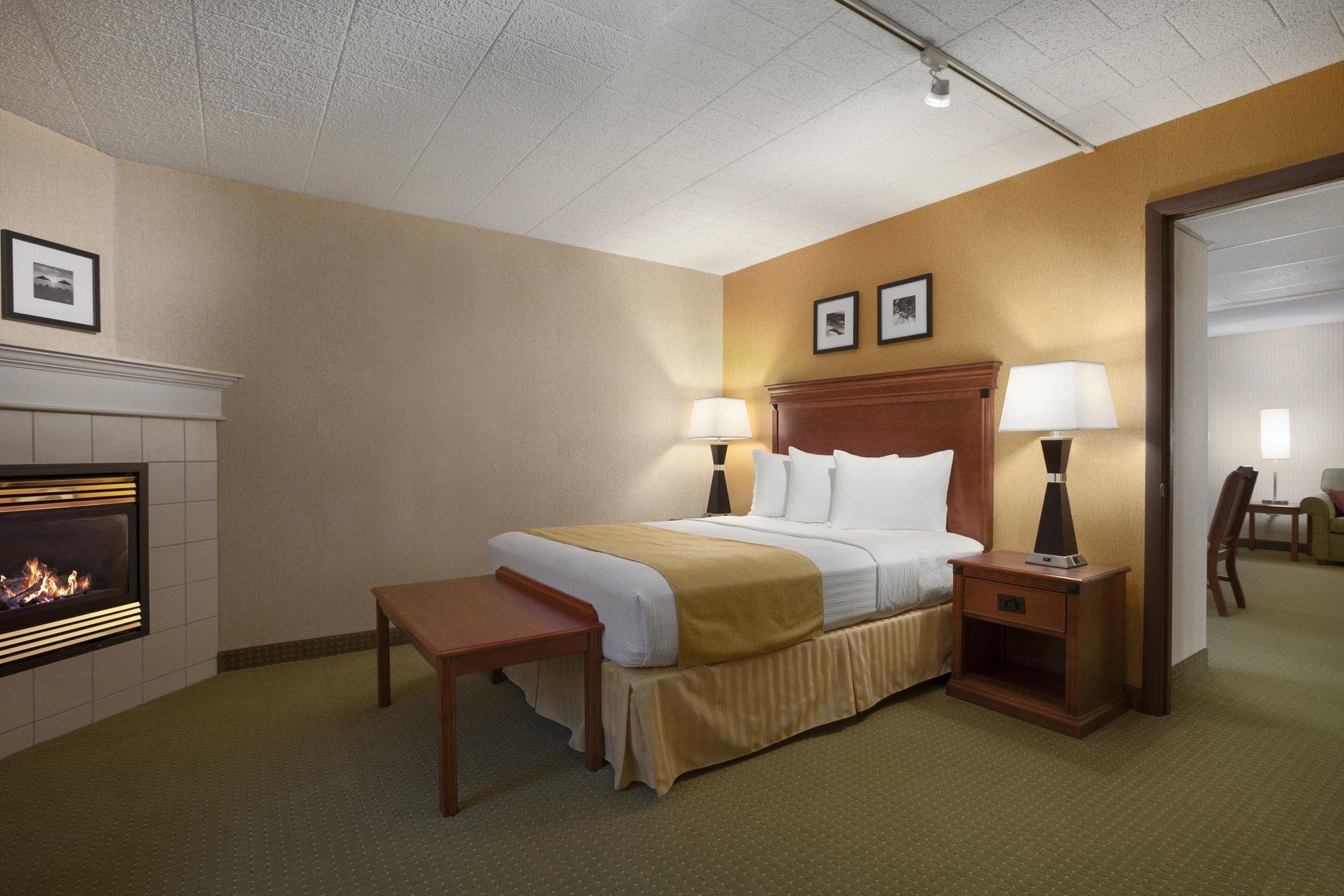 Country Inn & Suites By Radisson, Traverse City, Mi Cameră foto